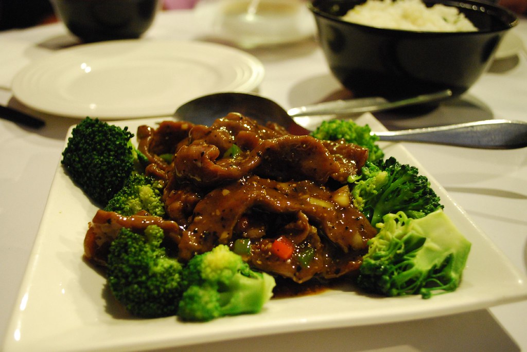 BLACK PEPPER BEEF AND BROCCOLI FRIED RICE