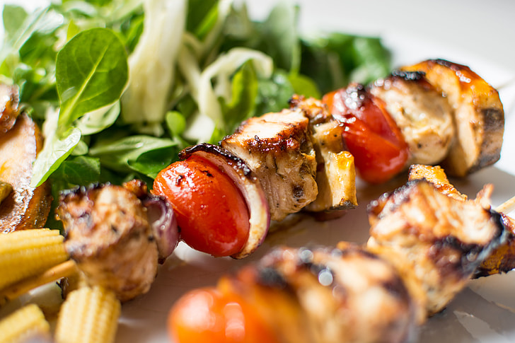 GRILLED PORK KABOBS WITH VEGETABLES (ITALY)